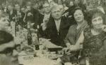 Das Publikum  -  in der Bildmitte, der frischgebackene Griesheimer Bürgermeister Hans Karl mit seiner Frau Klara