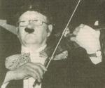 Stobbe (Gerhard Münch) als Stradivari-Geiger